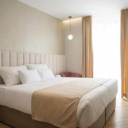 Lala Hotel